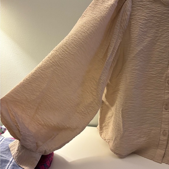 A New Day Button-Up Blouse size M with ballon sleeves - Picture 2 of 5